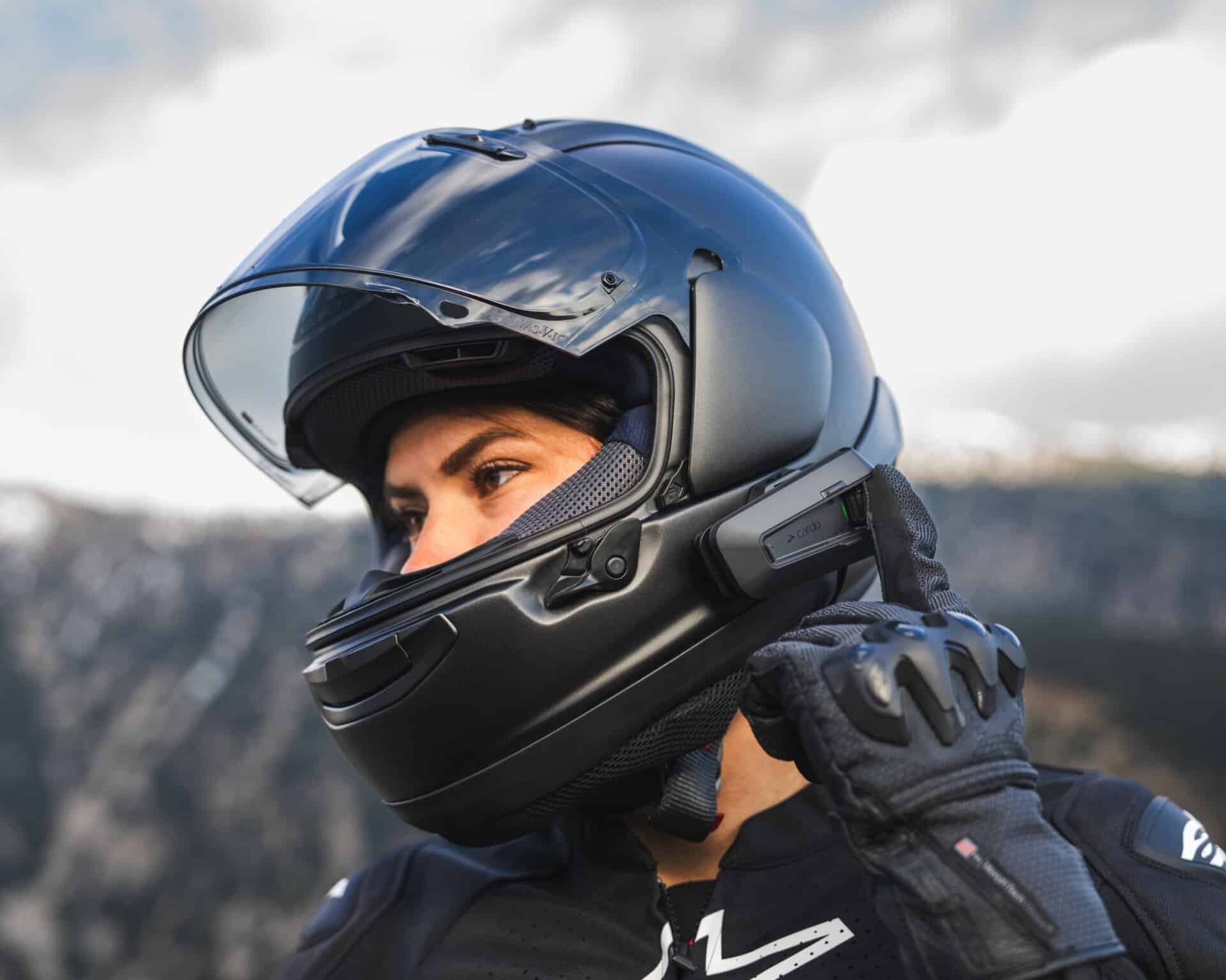 Motorcycle crash detection intercom communication waterproof system JBL Premium