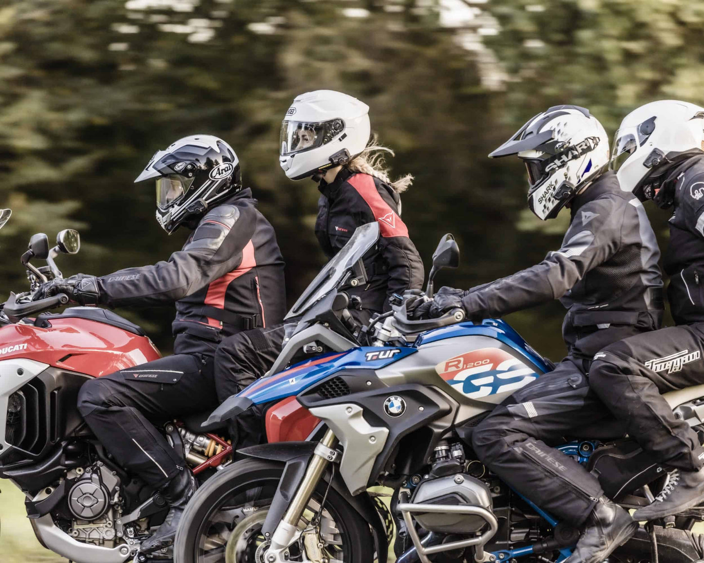 Motorcycle 4 way JBL intercom Bluetooth system black Waterproof volume wheel