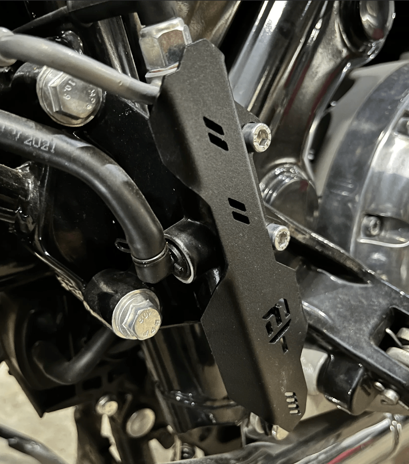 Motorcycle black rear master cylinder guard for royal enfield himalayan 411