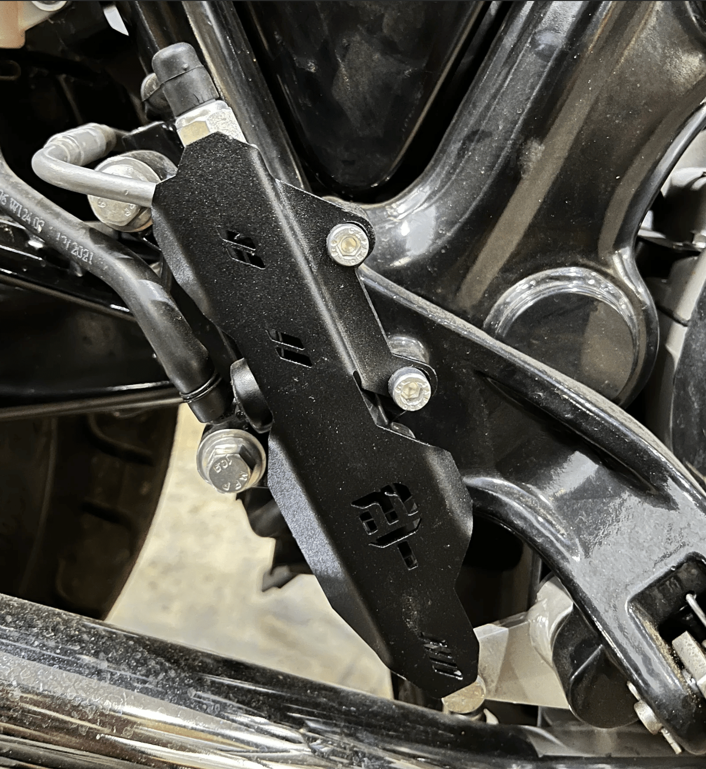 Motorcycle black rear master cylinder guard for royal enfield himalayan 411