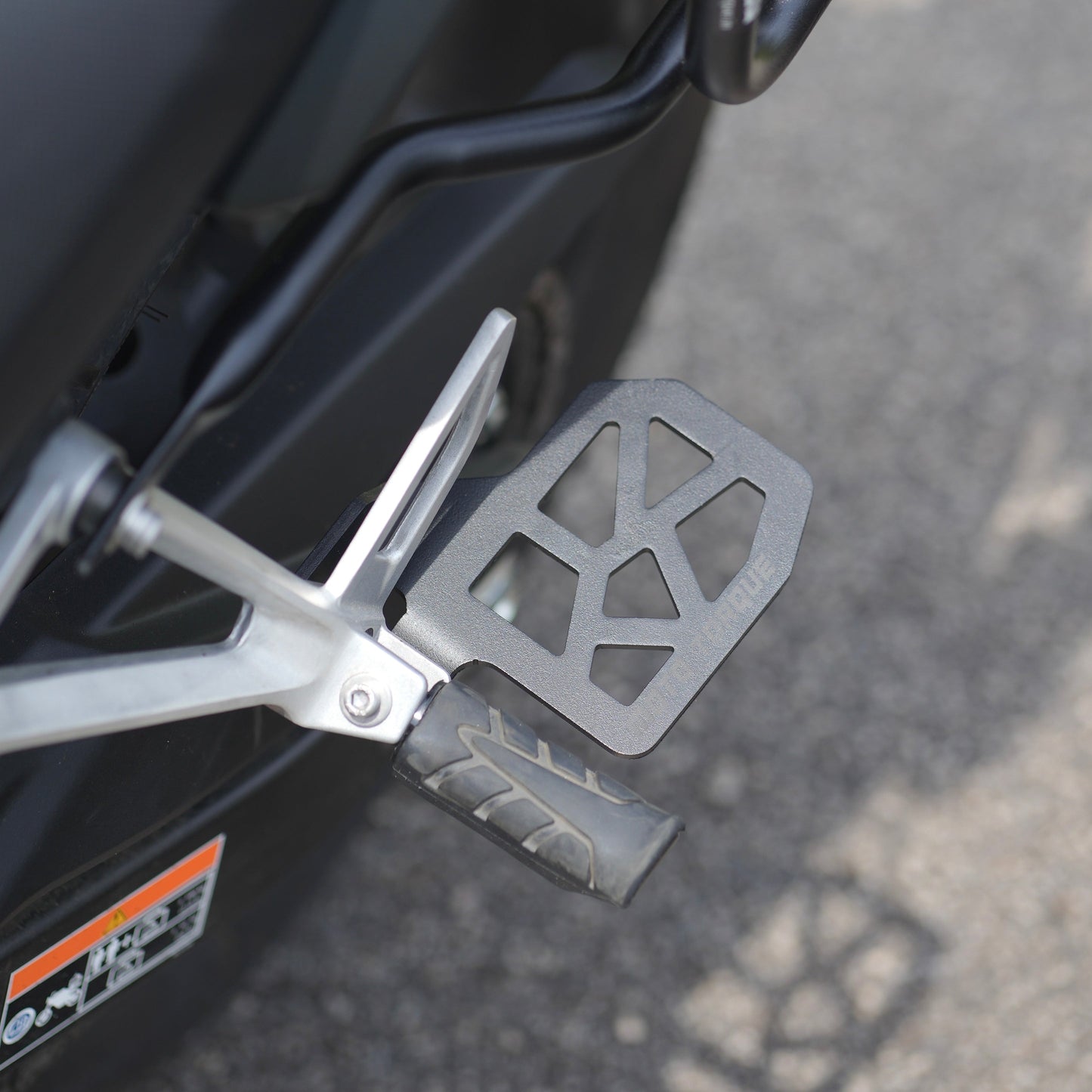 Motorcycle foot rest black for honda nx500