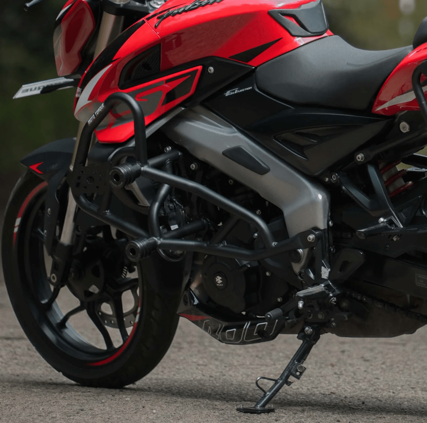 Motorcycle black crash guard for bajaj pulsar ns400