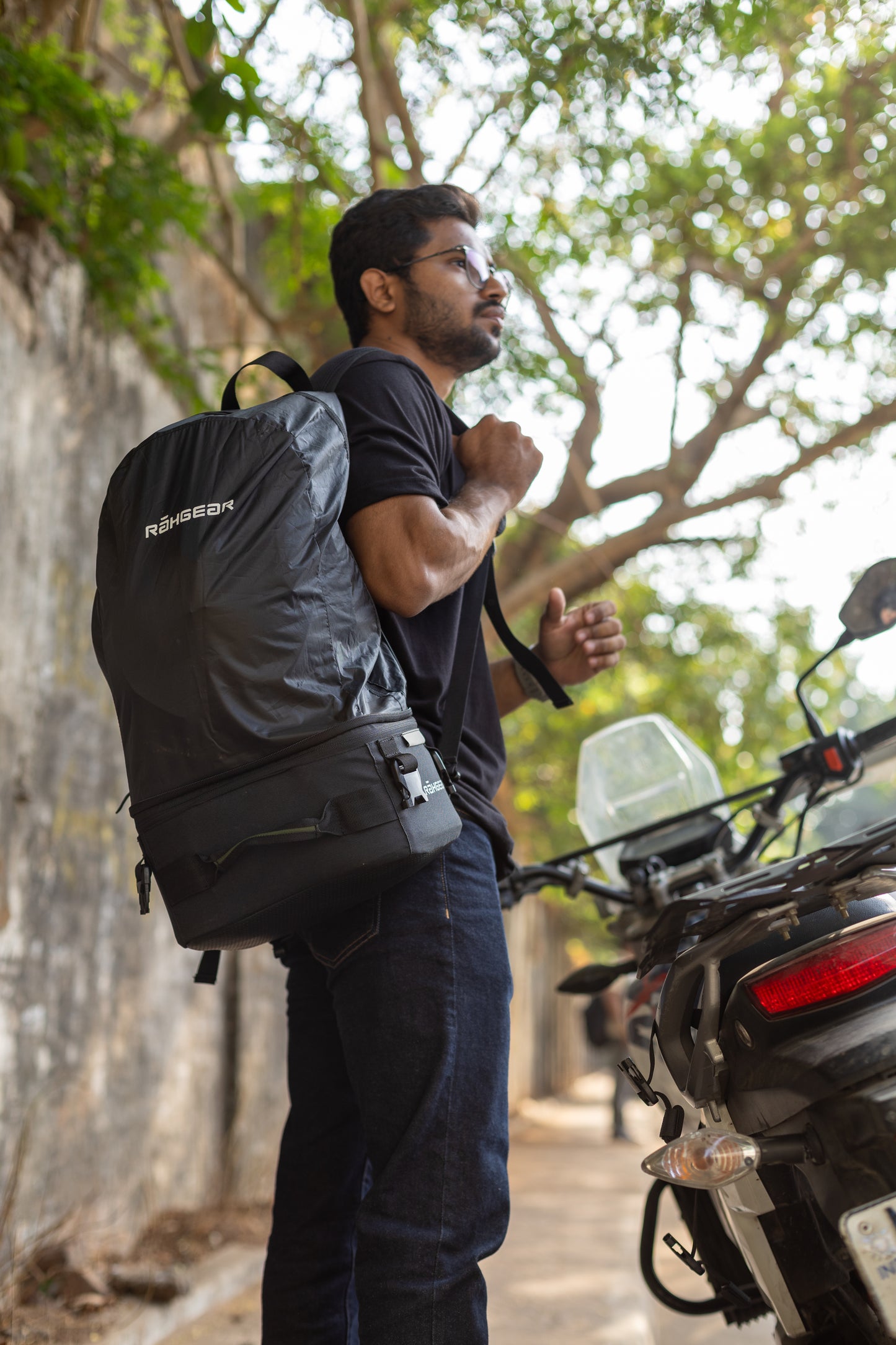 Motorcycle 10-40L black tail bag backpack convertible