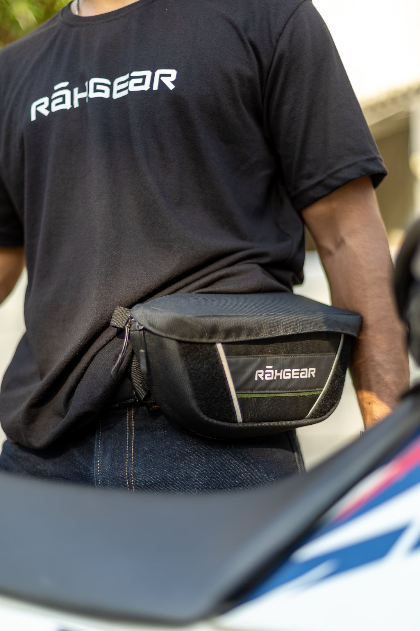Motorcycle 2L black handlebar / waist bag