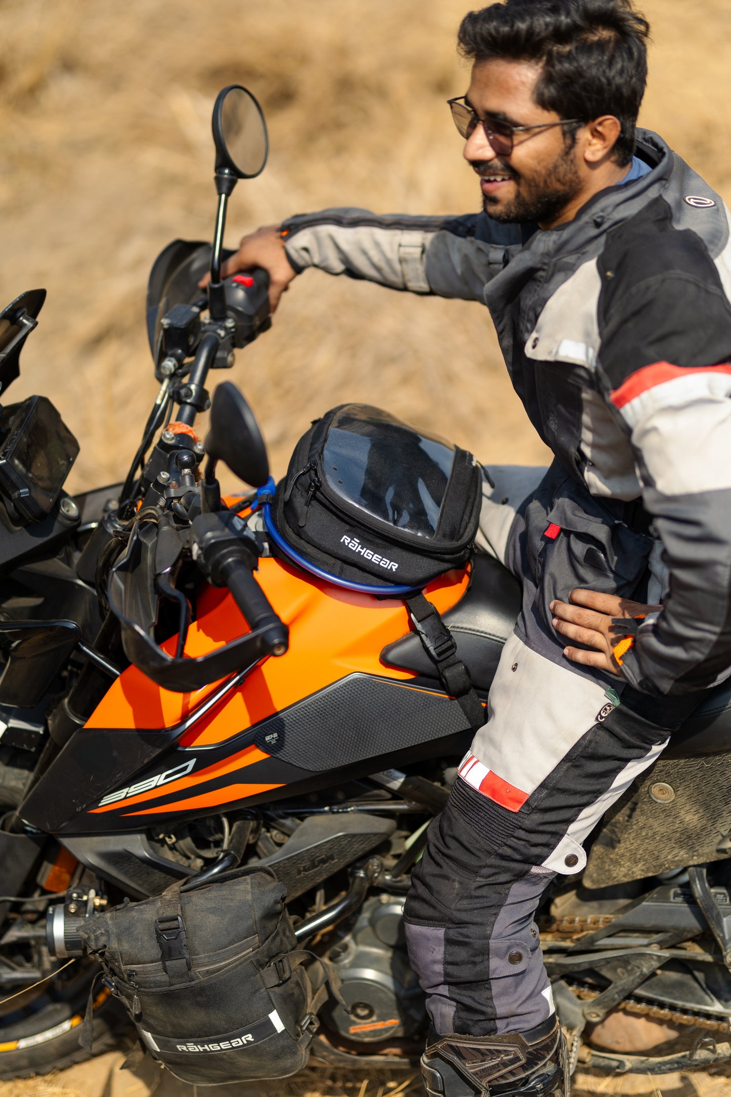 Motorcycle tank & hydration bag black