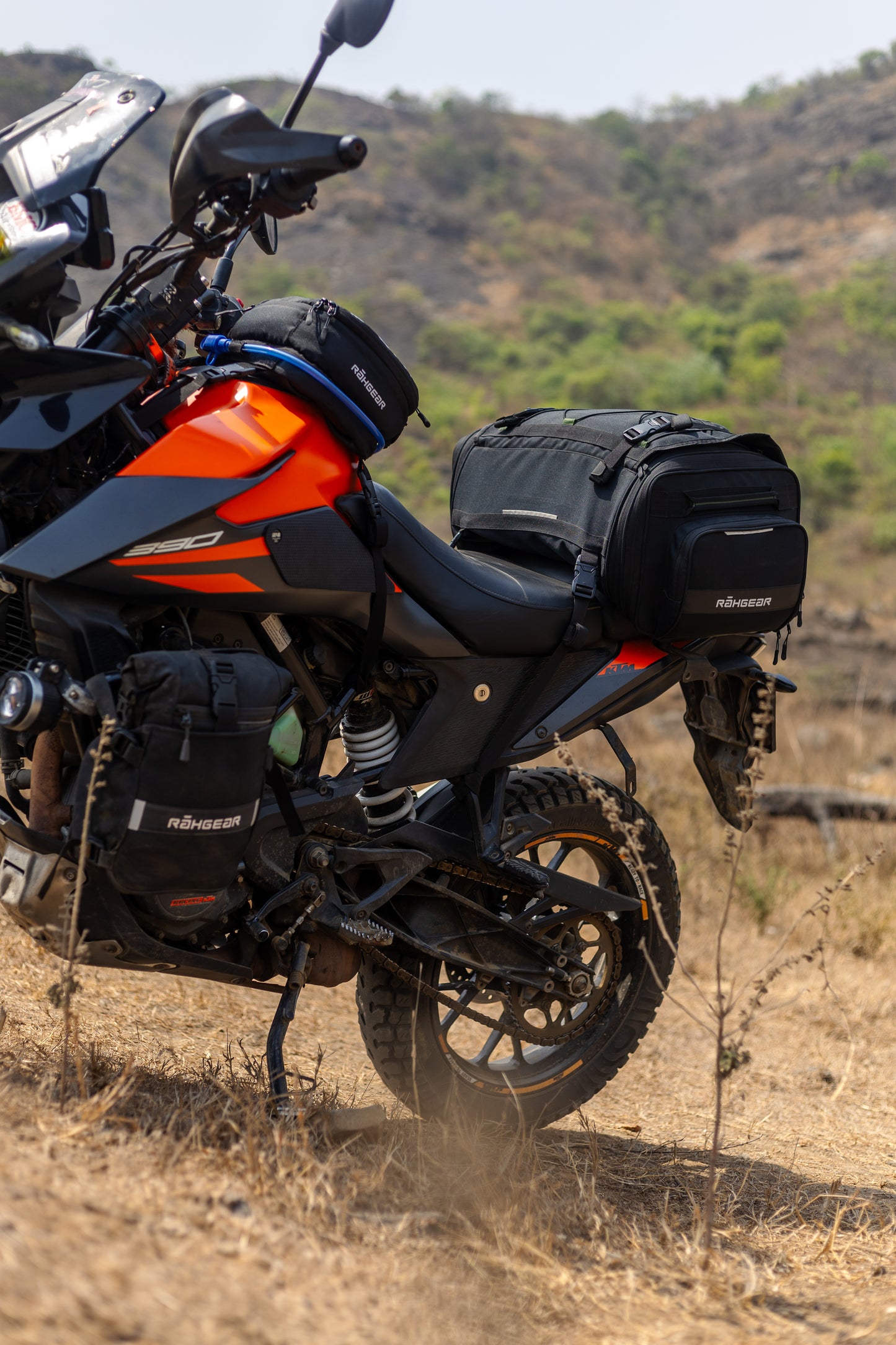Motorcycle tank & hydration bag black