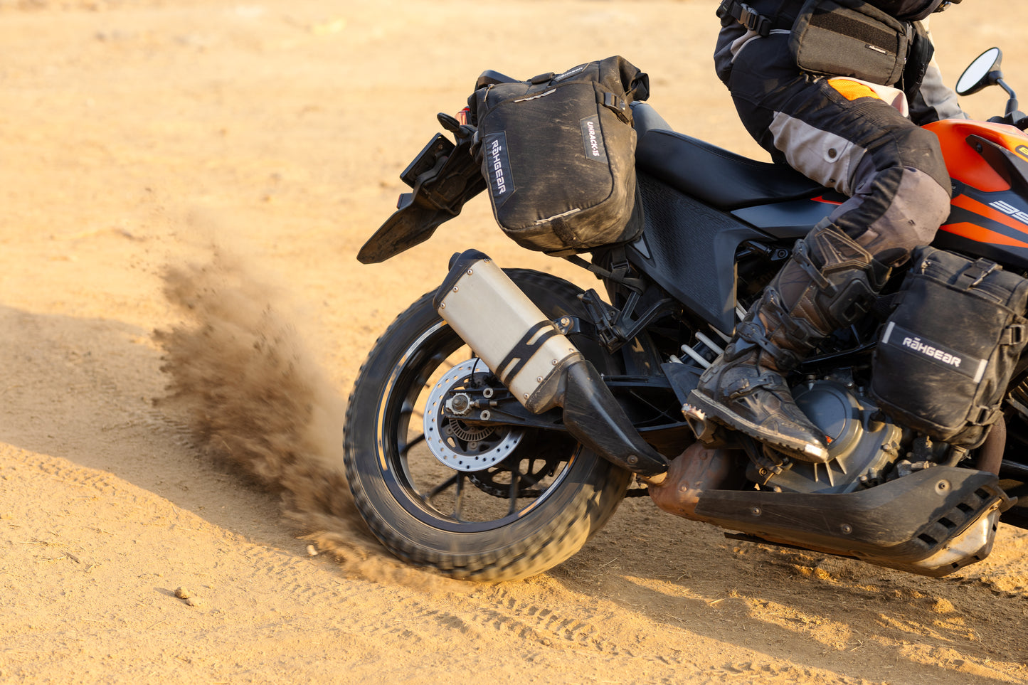 Motorcycle rackless saddle bags 15L black waterproof