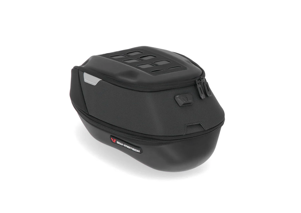 Motorcycle waterproof 10L easy lock & cary tank bag black