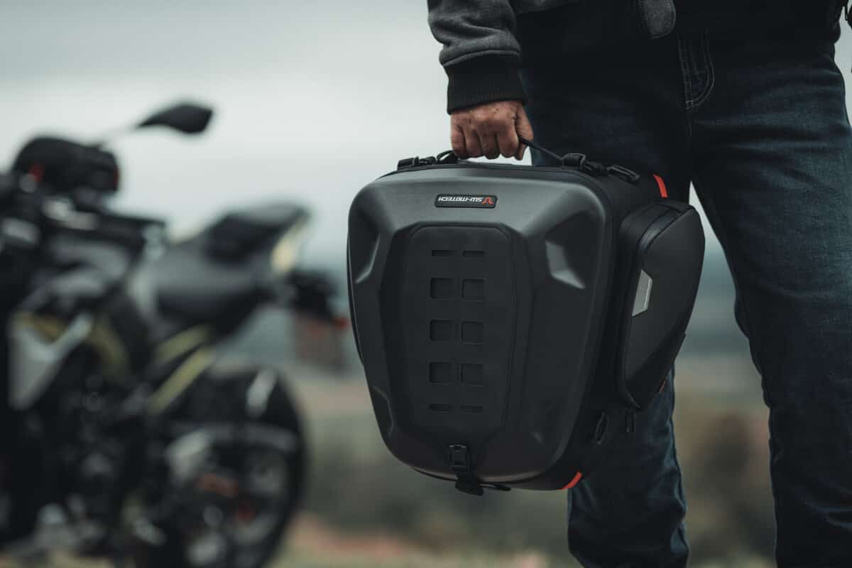 Motorcycle tail bag black waterproof 23-34L
