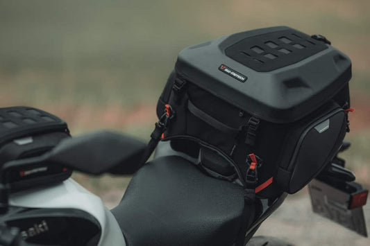 Motorcycle tail bag black waterproof 23-34L