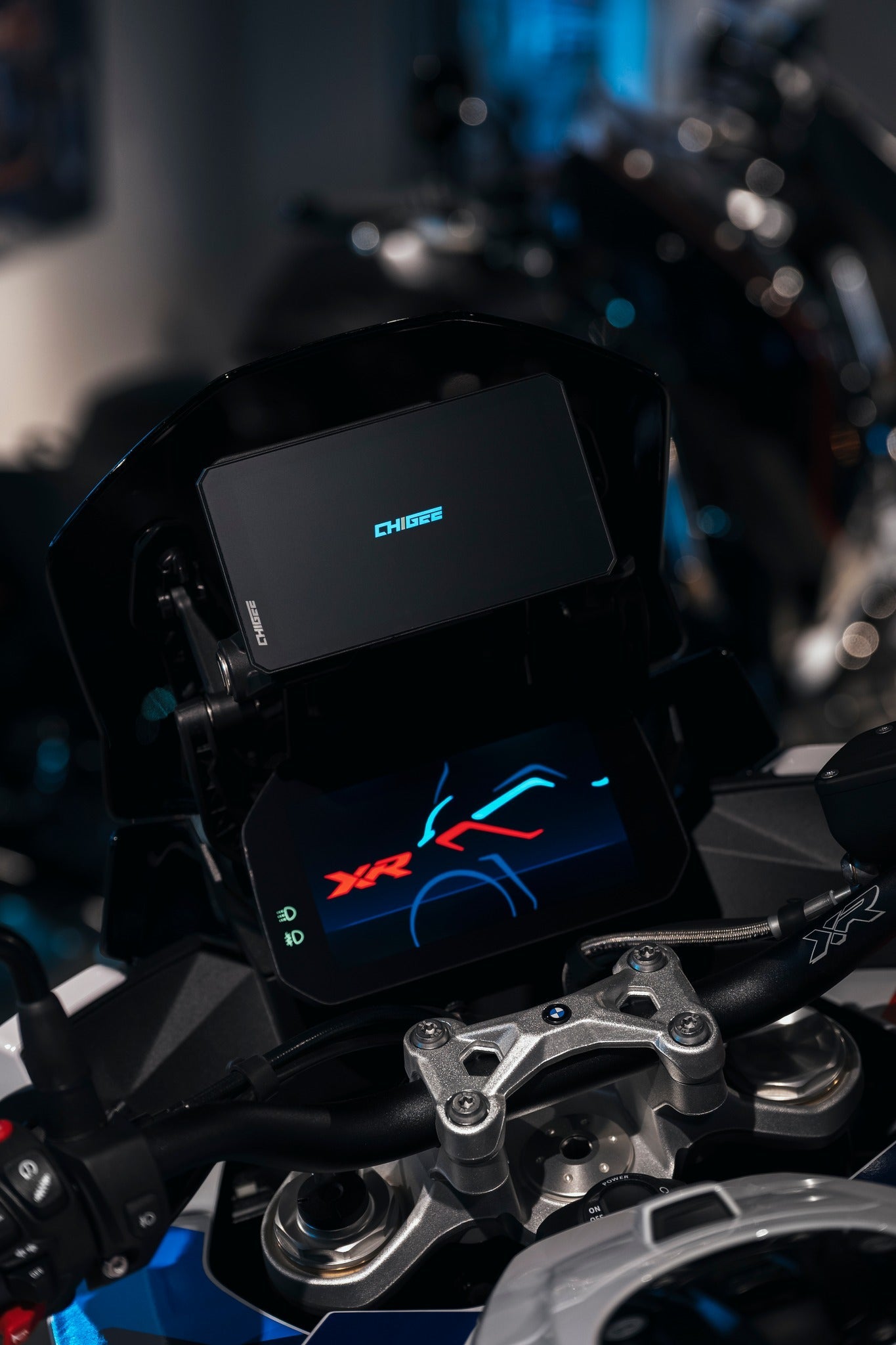 Chigee AIO-6 Max Smart Riding Display