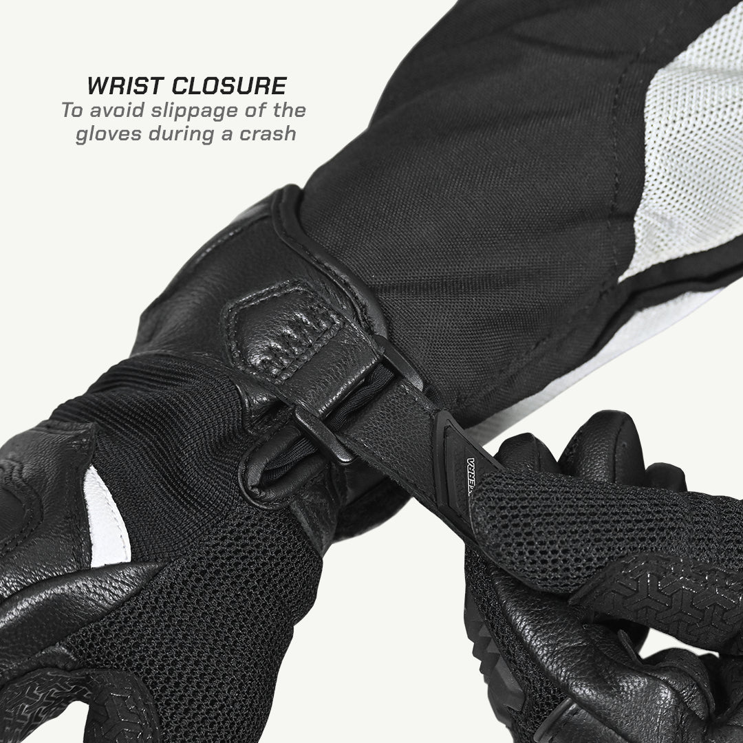 Viaterra Holeshot Short - Riding Gloves