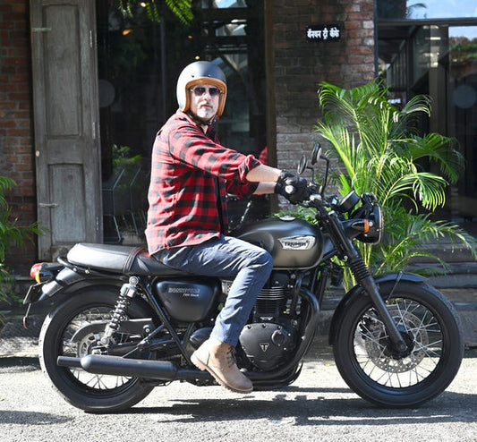 Motorcycle sleek riding denim blue with armours D3O,cordura,temp. regulated on bike view