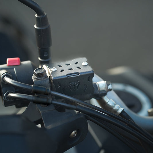 Motorcycle front break liquid guard / master cylinder guard black for honda cb200x / NX 200