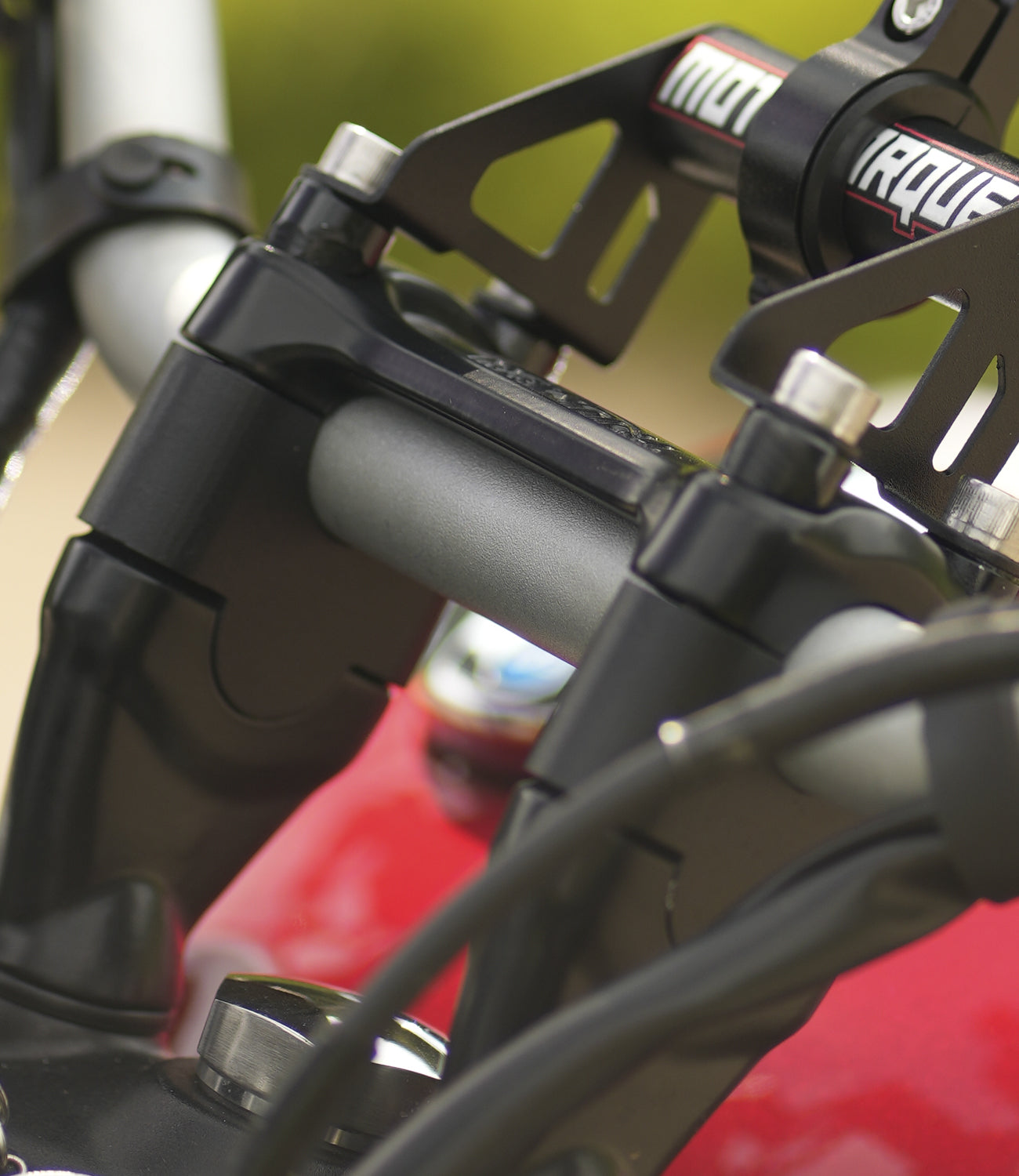 Motorcycle handlebar riser black for triumph Scrambler 400X