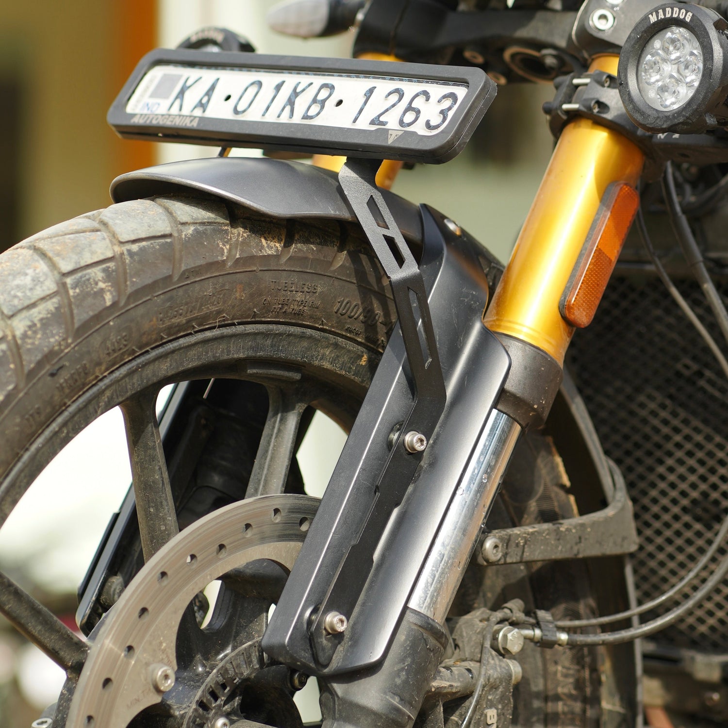 Motorcycle number plate holder for triumph scrambler 400x