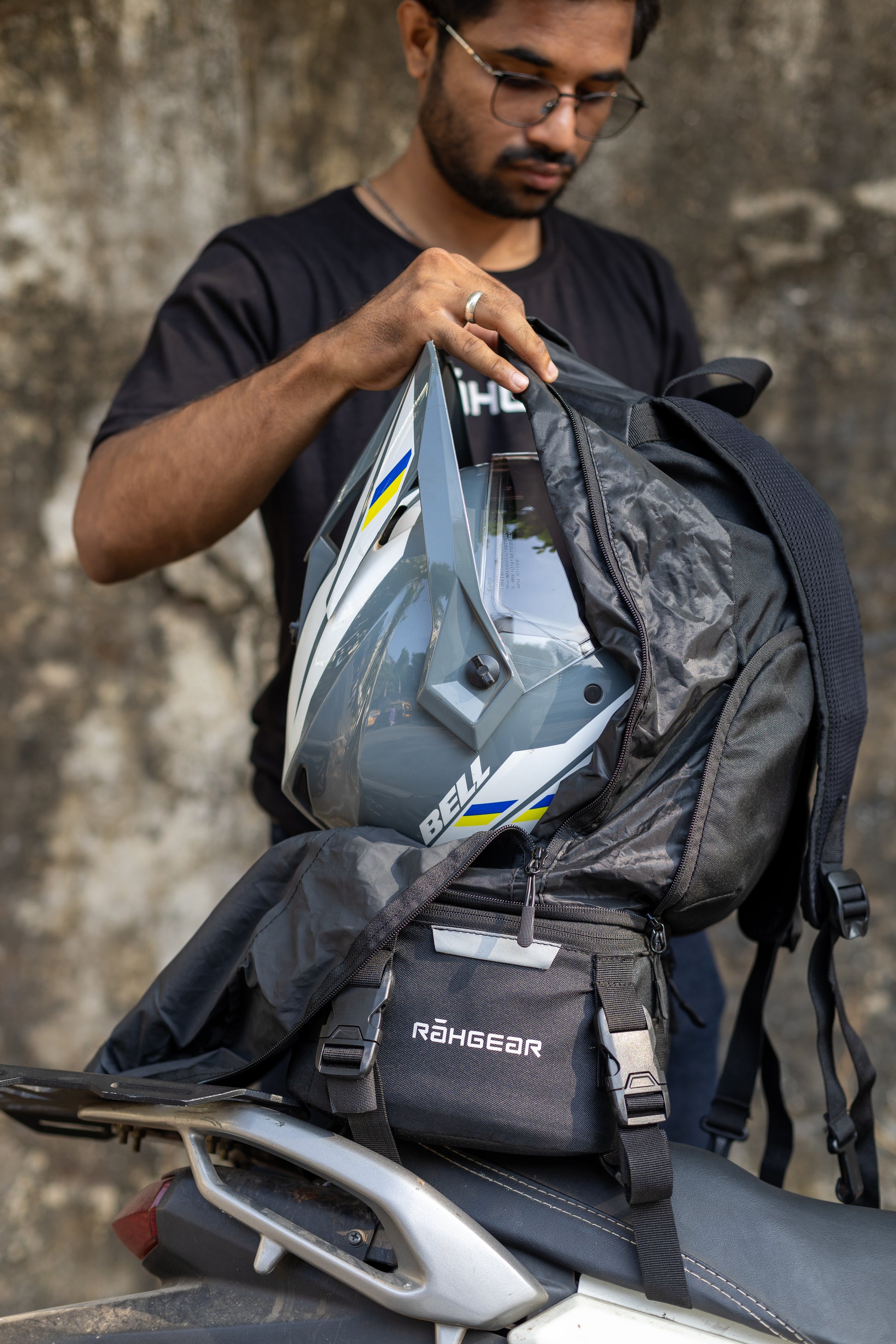 Motorcycle 10-40L black tail bag backpack convertible