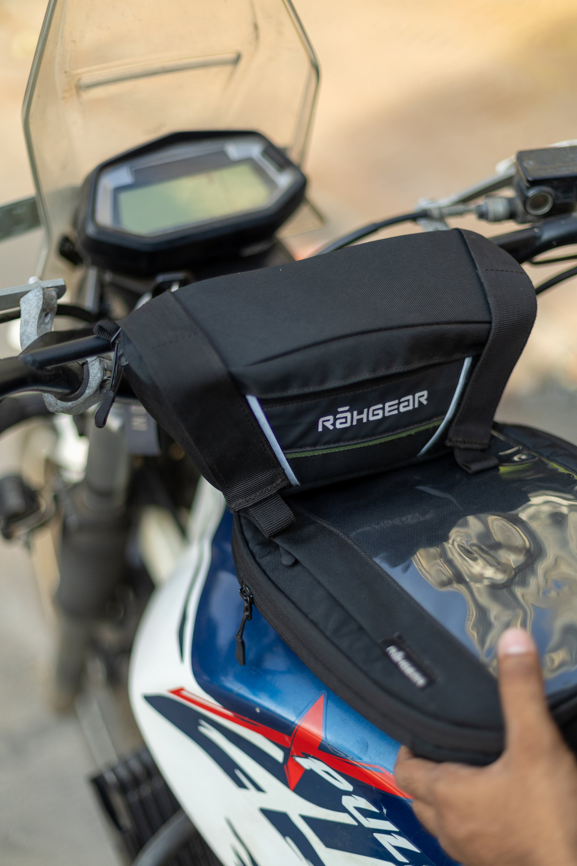 Motorcycle 2L black handlebar / waist bag 