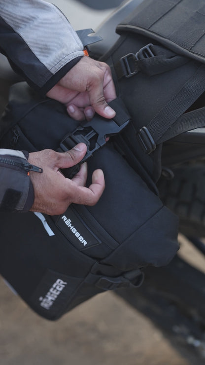 Motorcycle rackless saddle bags 15L black waterproof 